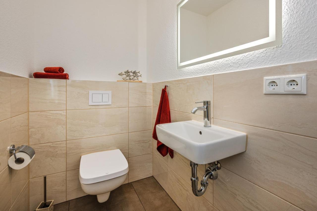 Reetdachhaus Am Haff Mit Sauna, Terrasse, Wlan Zirchow Екстер'єр фото